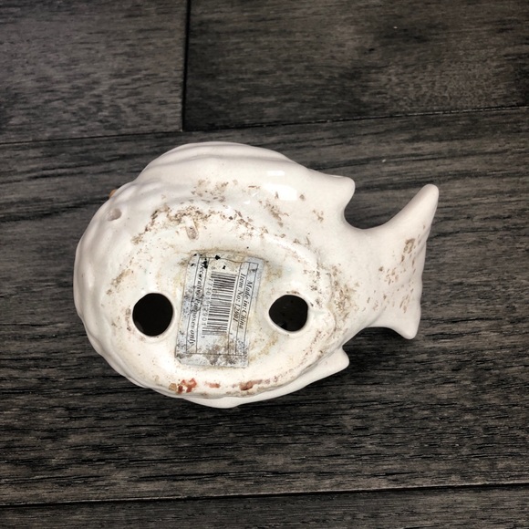 White small ceramic Dove accent decor - Picture 8 of 8